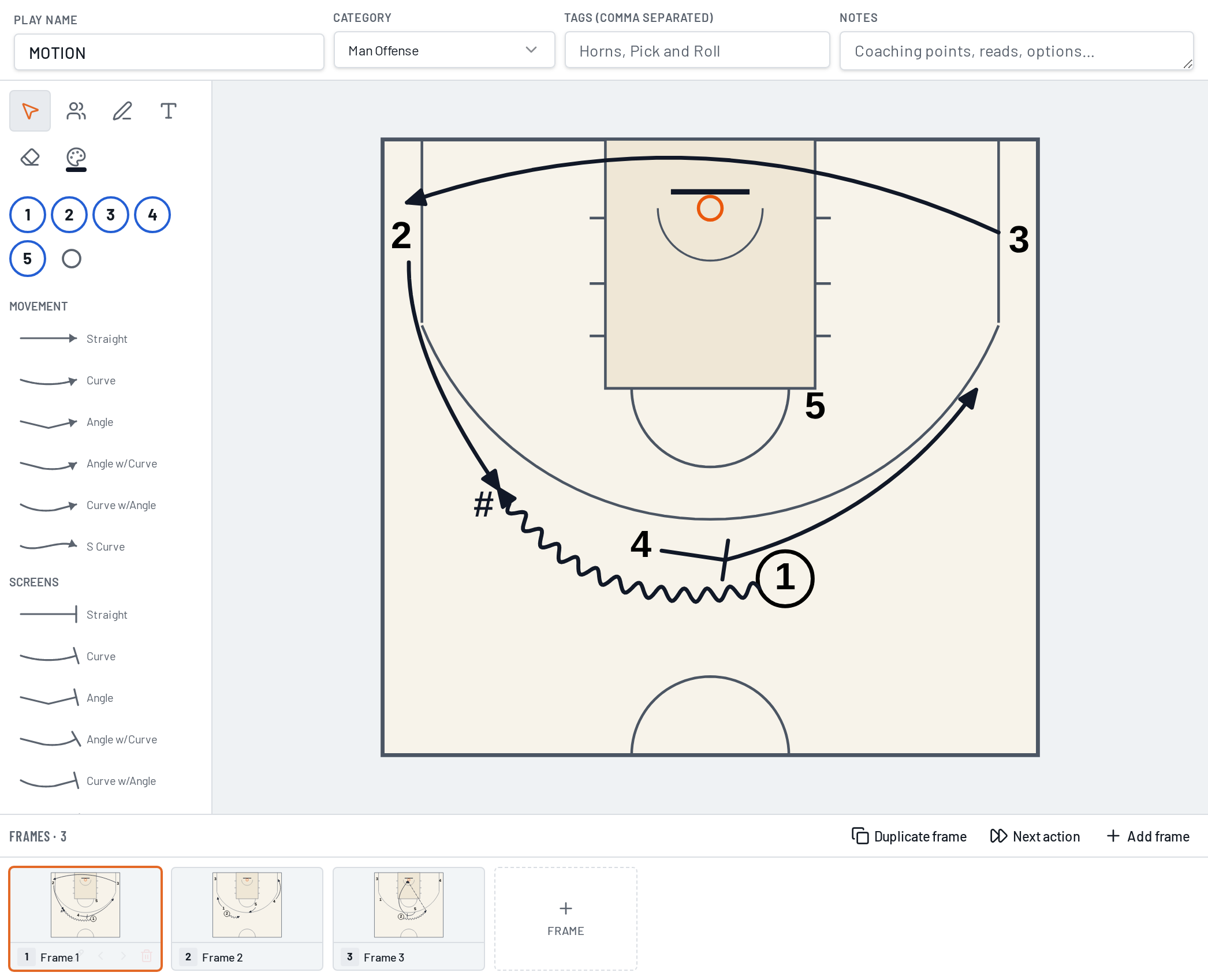 HoopDraw editor with a Motion basketball diagram and three action frames